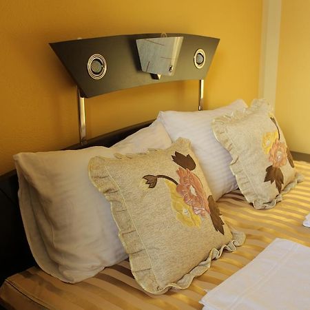 Villa Atina Stara Pazova Ngoại thất bức ảnh