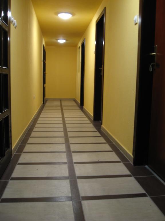 Villa Atina Stara Pazova Ngoại thất bức ảnh