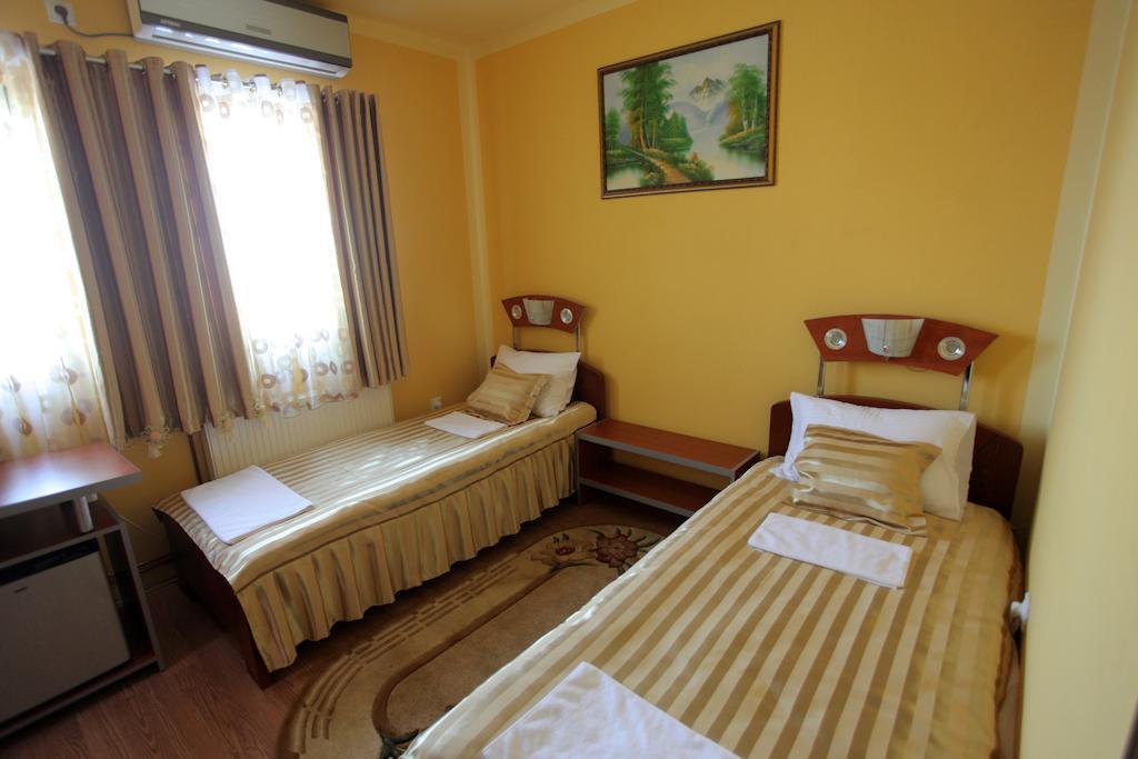 Villa Atina Stara Pazova Phòng bức ảnh