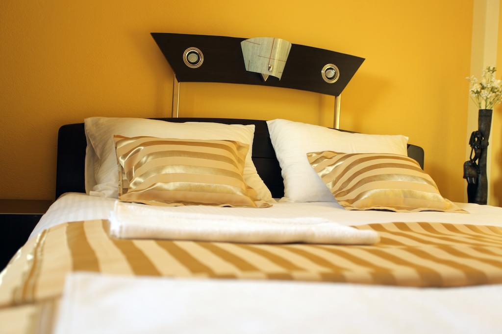 Villa Atina Stara Pazova Phòng bức ảnh